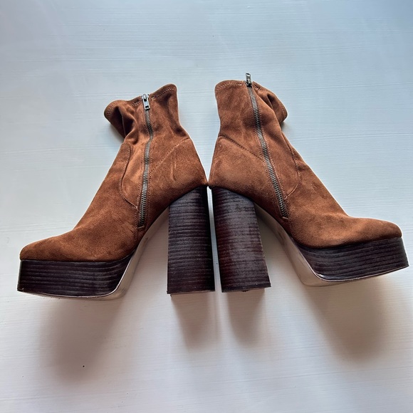 Steve Madden Hoopla Platform Zip Up Boots size 9 - Picture 2 of 8